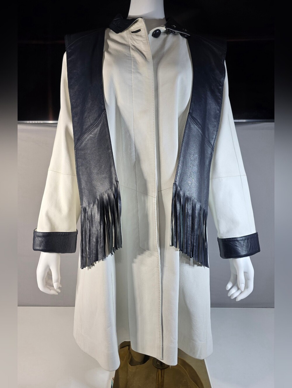 Black Diamond Vintage Rare leather trench coat With Removable Hood Size Small